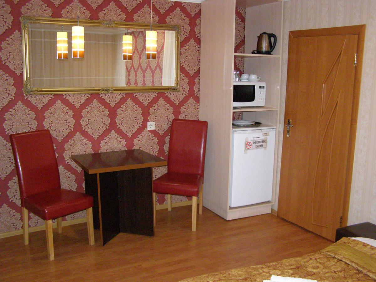 Sadok Otel Kiev Dış mekan fotoğraf
